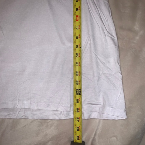 🛍LAST ONE🛍 White tank with multi color pocket - Picture 6 of 9